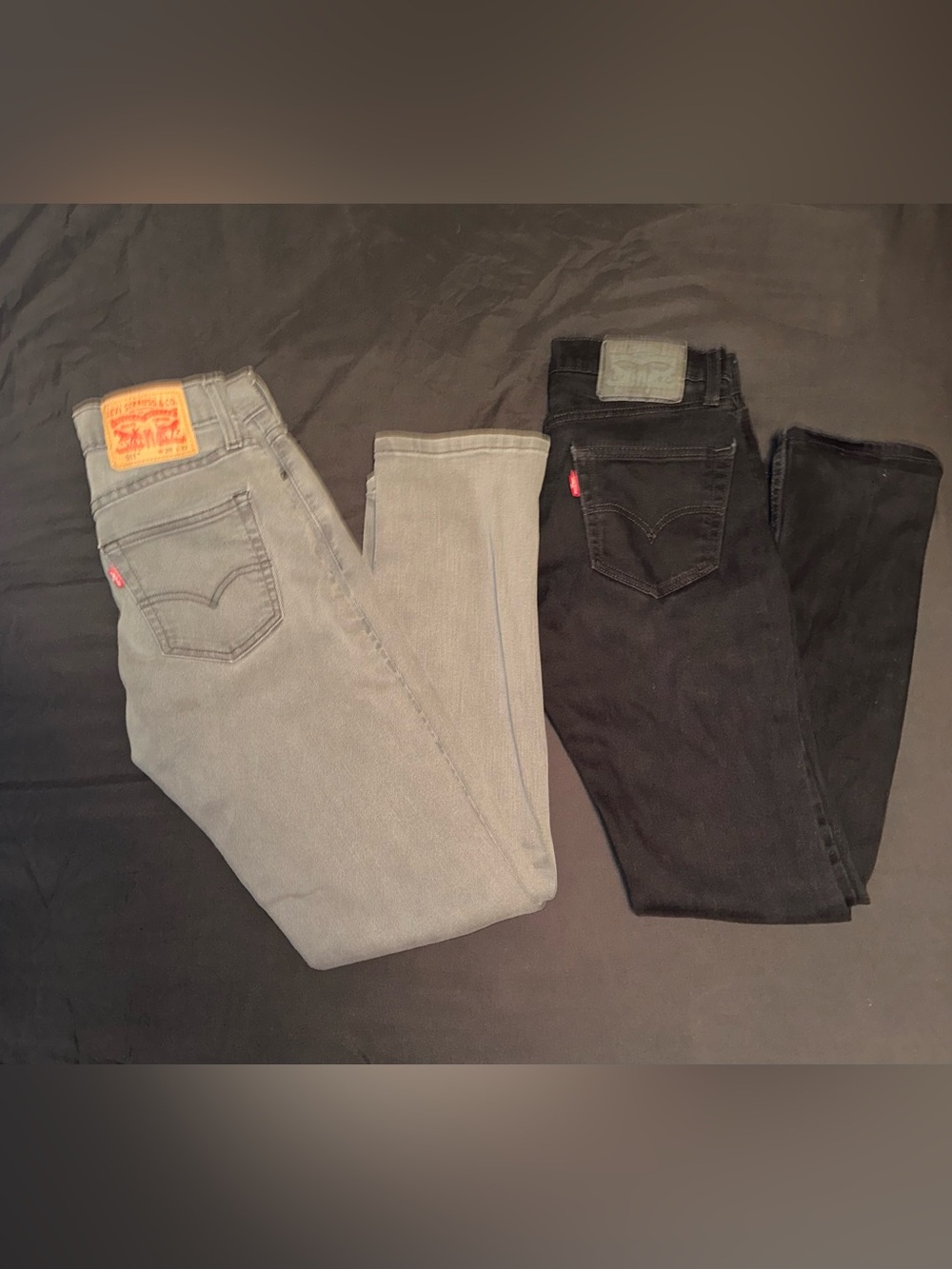 Lot of two Levi's Men's Jeans in Black and Gray